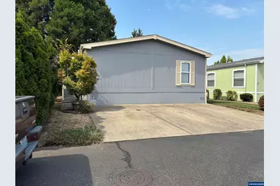 18345 NE Glisan St #2, Portland, OR 97230 - Photo 1