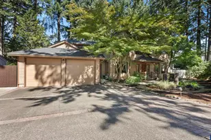 2323 Thrush Ct SE, Salem, OR 97306 - Photo 1