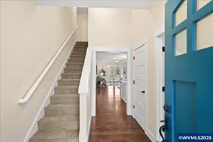 1033 Jaysie Dr, Silverton, OR 97381 - Photo 1