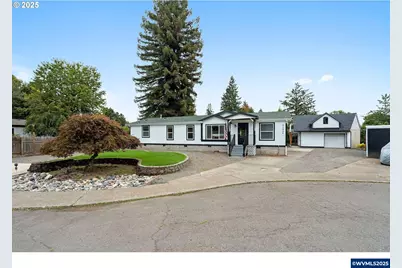 21984 Camellia Ct NE, Aurora, OR 97002 - Photo 1