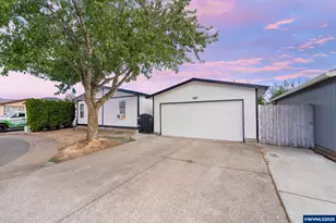 597 Barley St, Woodburn, OR 97071 - Photo 1