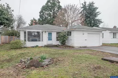 372 Jennings St, Lebanon, OR 97355 - Photo 1