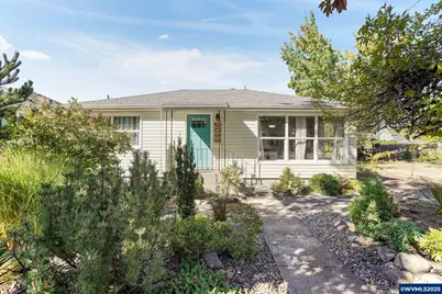 2055 Laurel Av NE, Salem, OR 97301 - Photo 1