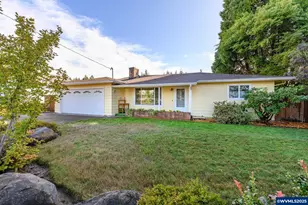 1036 SW 2nd St, McMinnville, OR 97128 - Photo 1