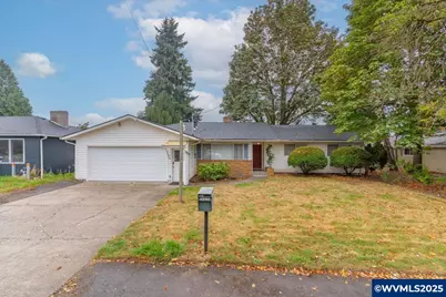 4240 Center St NE, Salem, OR 97301 - Photo 1