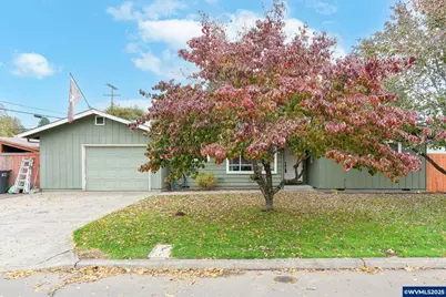 1030 SW 1st Av, Mill City, OR 97360 - Photo 1