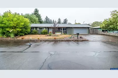 1525 NE Sherman St, Albany, OR 97321 - Photo 1