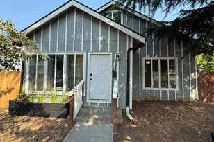 1290 SE 14th St, Salem, OR 97302 - Photo 1