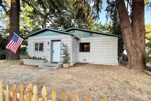 274 Senate St, Salem, OR 97304 - Photo 1