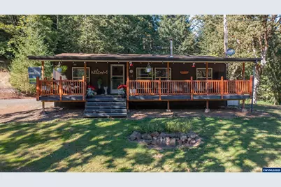 39371 Golden Valley Dr, Lebanon, OR 97355 - Photo 1