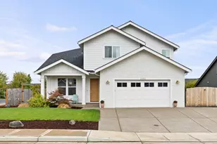 2106 SE Arrowwood Dr, Dallas, OR 97338 - Photo 1