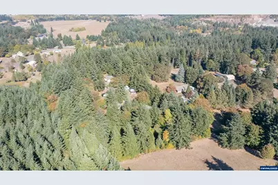 37882 Middle Ridge Dr, Lebanon, OR 97355 - Photo 1