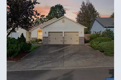 607 NW Heath St, Dallas, OR 97338 - Photo 1