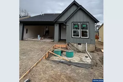 9334 Glory Ct NE, Salem, OR 97305 - Photo 1
