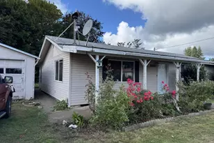 349 SW Emerald St, Siletz, OR 97380 - Photo 1