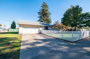 2175 Marion St SE, Albany, OR 97322 - Photo 1