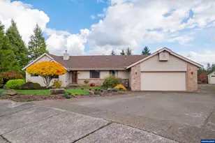 2483 SW Oakwood Dr, Dallas, OR 97338 - Photo 1