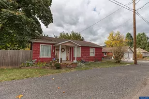 1702 54th Ave, Sweet Home, OR 97386 - Photo 1