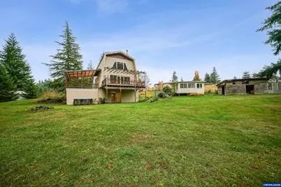 20125 McKillop Rd, Scotts Mills, OR 97375 - Photo 1