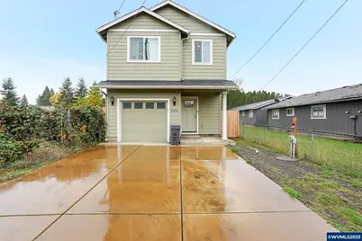 3902 Hawthorne Av NE, Salem, OR 97301 - Photo 1
