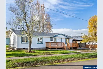 355 W 4th St, Halsey, OR 97348 - Photo 1
