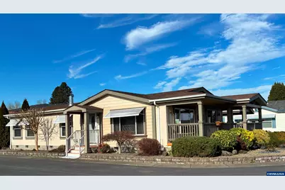 663 Royalty Cir NE, Salem, OR 97301 - Photo 1