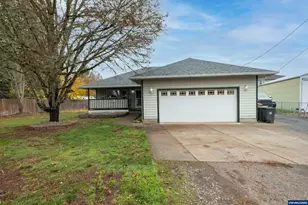 1417 47th Ave, Sweet Home, OR 97386 - Photo 1