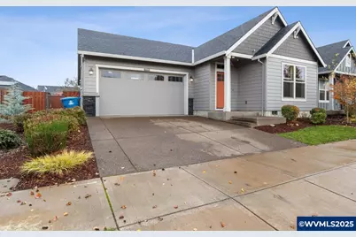 1396 Dahlia Street St, Woodburn, OR 97071 - Photo 1