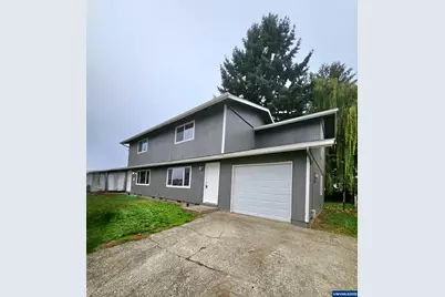 4821-4823 Cougar Ct SE, Salem, OR 97317 - Photo 1