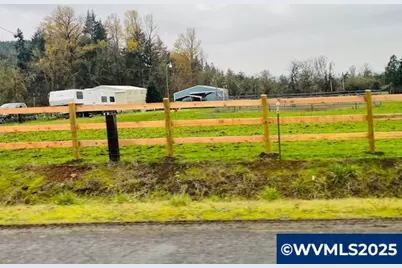 1070 43rd Ave Av, Sweet Home, OR 97386 - Photo 1