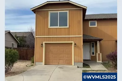 844 SE Maliah Av, Madras, OR 97741 - Photo 1