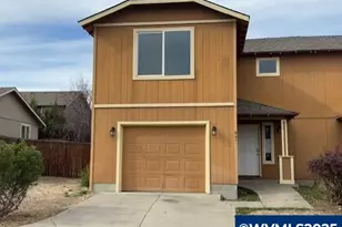 844 SE Maliah Ave, Madras, OR 97741 - Photo 1