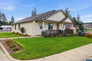 112 Summit View Ave SE, Salem, OR 97306 - Photo 1