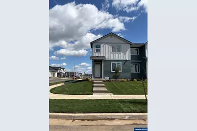 1004 Drake Ln, Woodburn, OR 97071 - Photo 1
