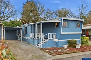 4424 SE Roethe Rd, Milwaukie, OR 97267 - Photo 1