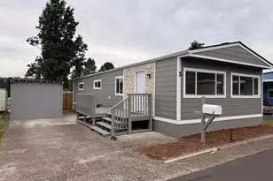 4424 SE Roethe Rd, Milwaukie, OR 97267 - Photo 1