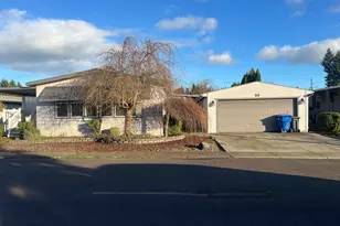 1055 Lockhaven Dr N, Keizer, OR 97303 - Photo 1