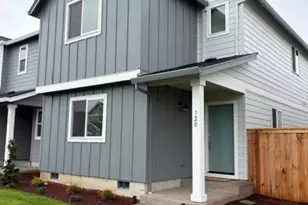 720 Merriott Ln, Woodburn, OR 97071 - Photo 1