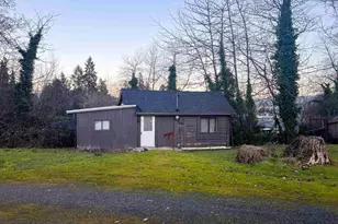 1235 4th Ave, Sweet Home, OR 97386 - Photo 1