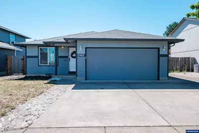 2942 Mount Vernon St SE, Albany, OR 97322 - Photo 1