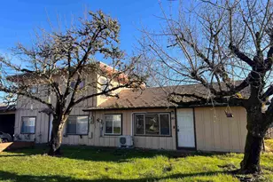 419 S 15th St, Philomath, OR 97370 - Photo 1