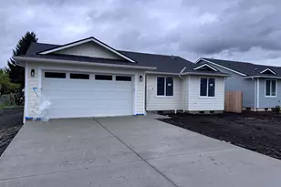 3710 Long St, Sweet Home, OR 97386 - Photo 1