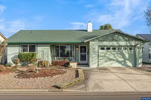2093 W Hayes St, Woodburn, OR 97071 - Photo 1