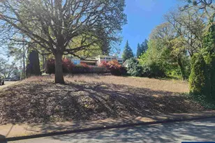 900 Hansen Ave S, Salem, OR 97302 - Photo 1