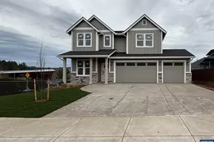 1915 Royal Crown Avenue Northwest, Salem, OR 97304 - Photo 1