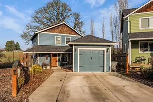 418 Sunset Ct, Amity, OR 97101 - Photo 1