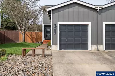 3195 NE Flintlock Pl, Corvallis, OR 97330 - Photo 1