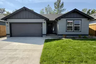 3206 S 13th St, Lebanon, OR 97355 - Photo 1