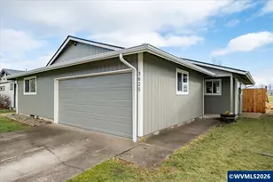 3625 Tudor Wy SE, Albany, OR 97322 - Photo 1