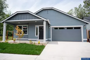 3218 S 13th ST, Lebanon, OR 97355 - Photo 1